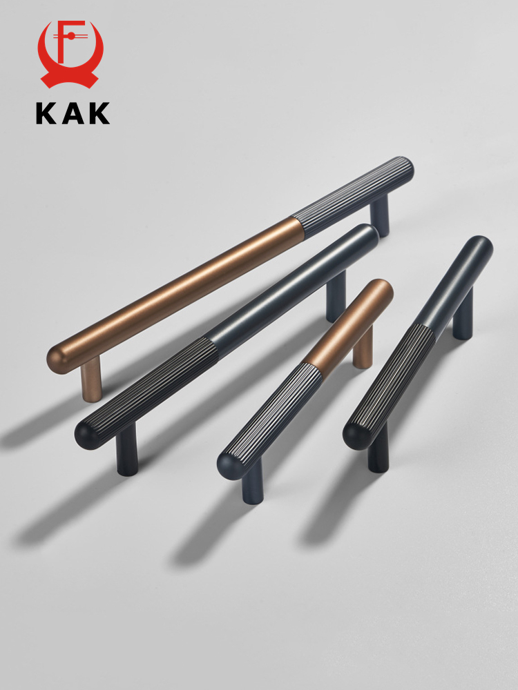 Vintage Furniture Hardware Pulls - KAK Manopole e maniglie per mobili