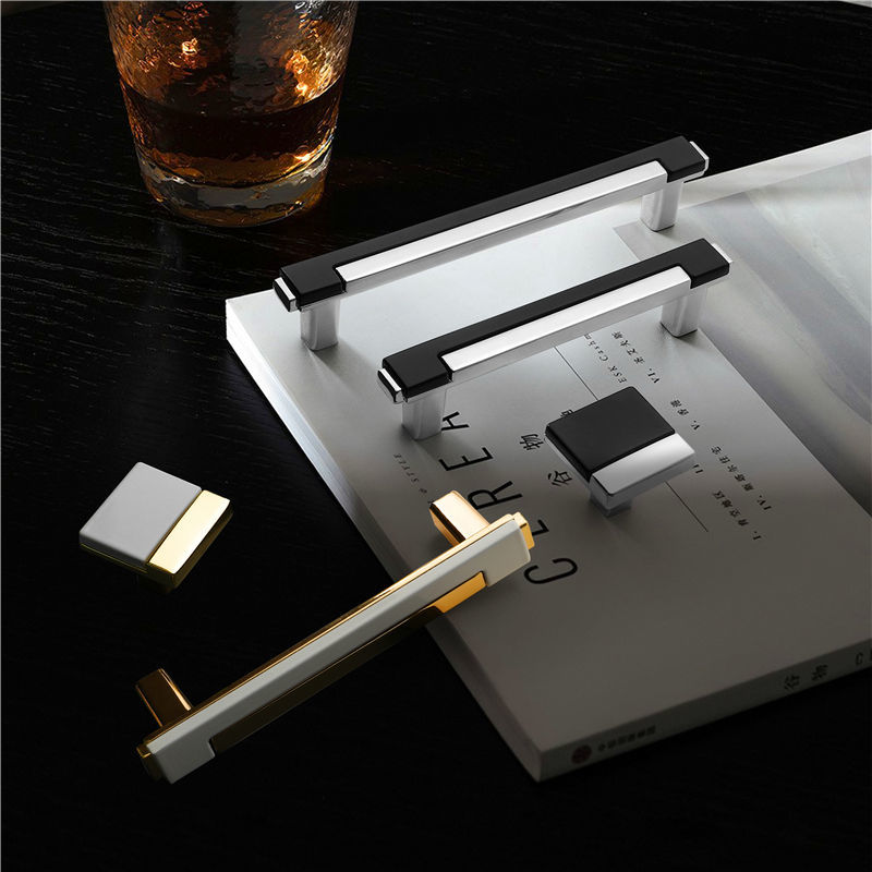 Maniglia da cucina moderna in  - Furniture Hardware Gold recensione e prezzo