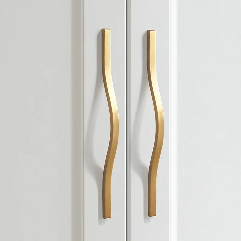 Maniglie per mobili in oro spa - Furniture Hardware Gold recensione e prezzo