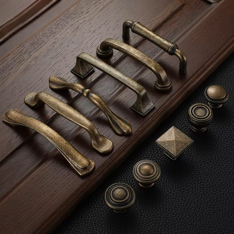 Maniglie per armadi in bronzo  - Vintage Furniture Hardware Pulls recensione e prezzo