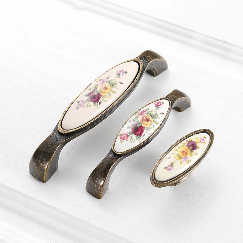 Maniglia Vintage in Ceramica p - Vintage Furniture Hardware Pulls recensione e prezzo