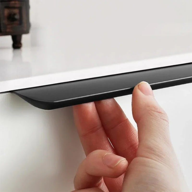 Maniglie per porte dal design  - Restoration Hardware Furniture Used recensione e prezzo