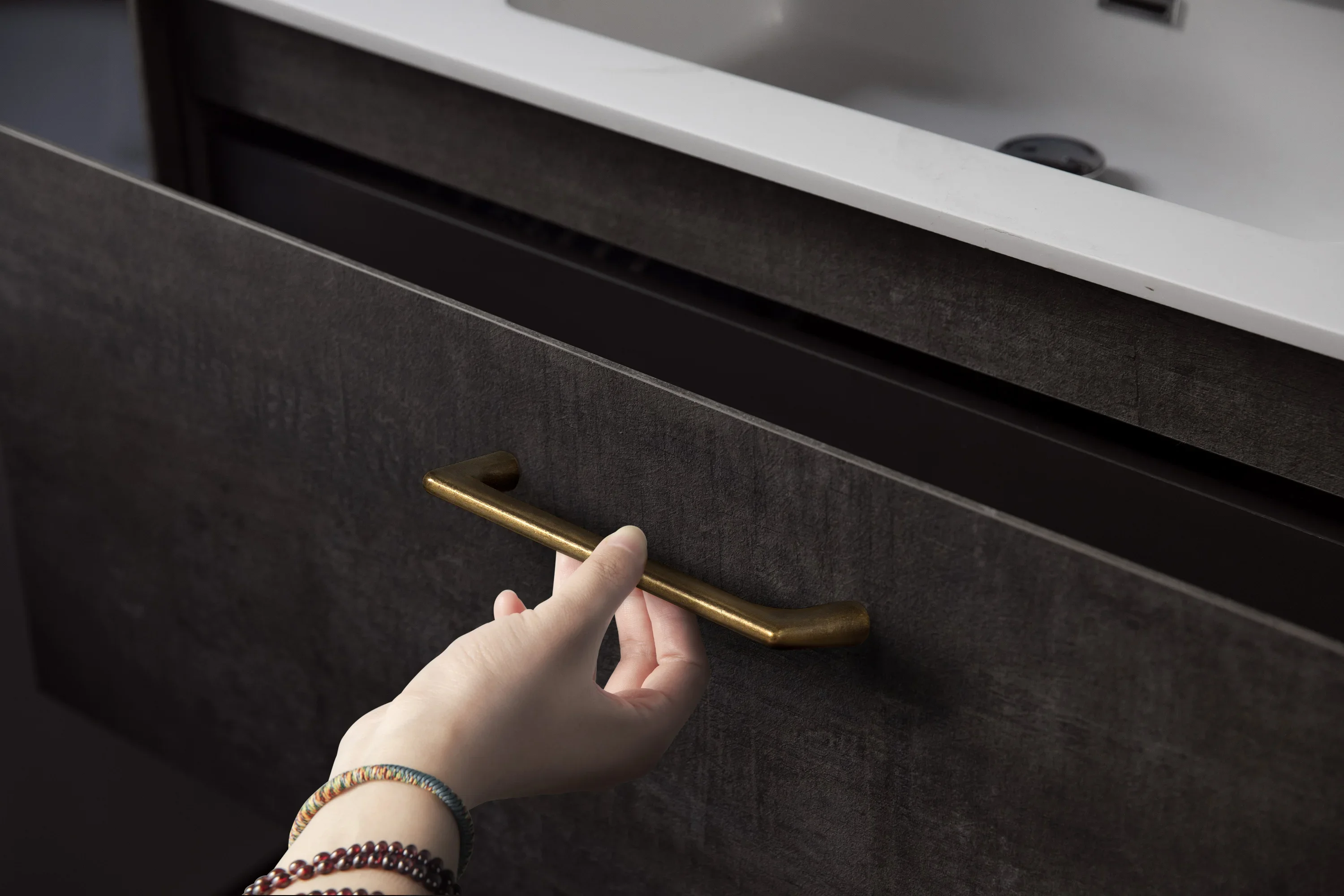 Maniglie per mobili ad arco in - Vintage Furniture Hardware Pulls recensione e prezzo